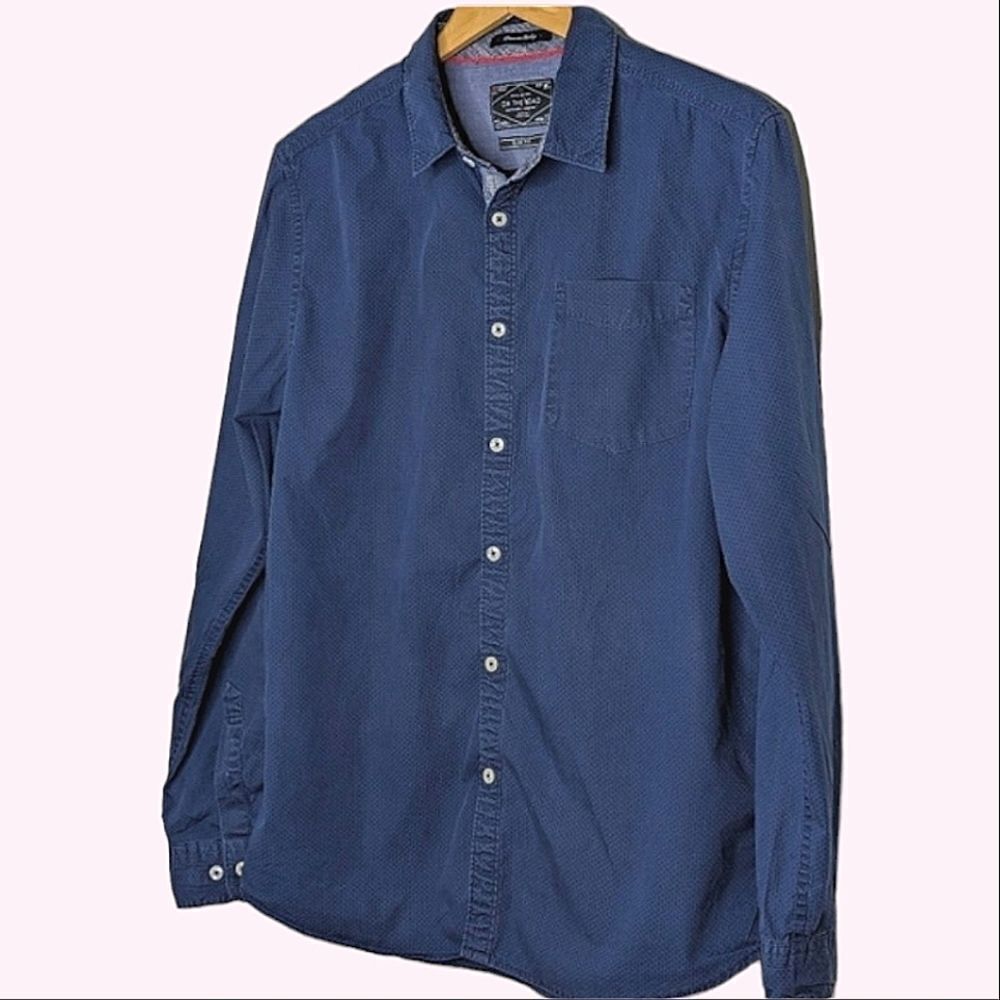 On the Road Traveler's Collection Cobalt Blue Button Down Dress Shirt size L